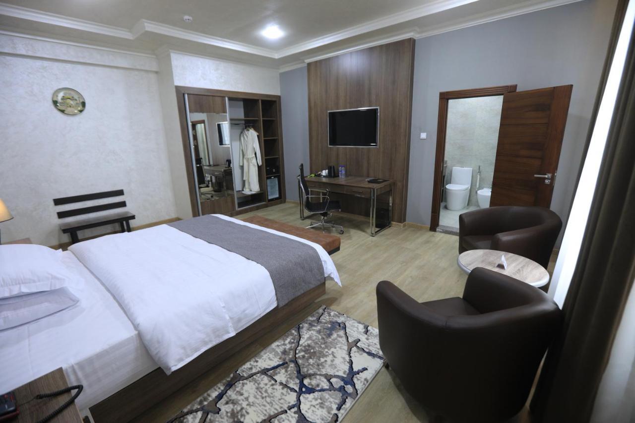 Chlnor Hotel أنديجان المظهر الخارجي الصورة