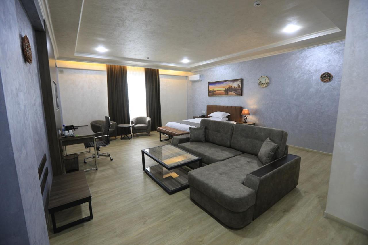 Chlnor Hotel أنديجان المظهر الخارجي الصورة
